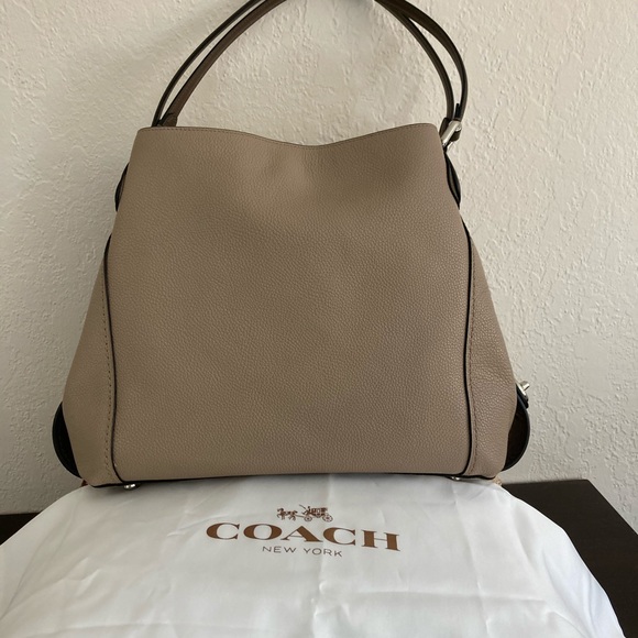 Authentic Coach Edie 31 with snake trim - Picture 2 of 11